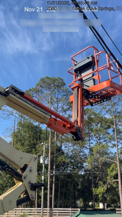 2019 JLG E450AJ