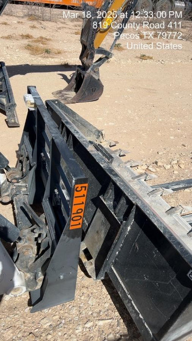 2025 ARROW MATERIAL HANDLING F5100CB - 72"