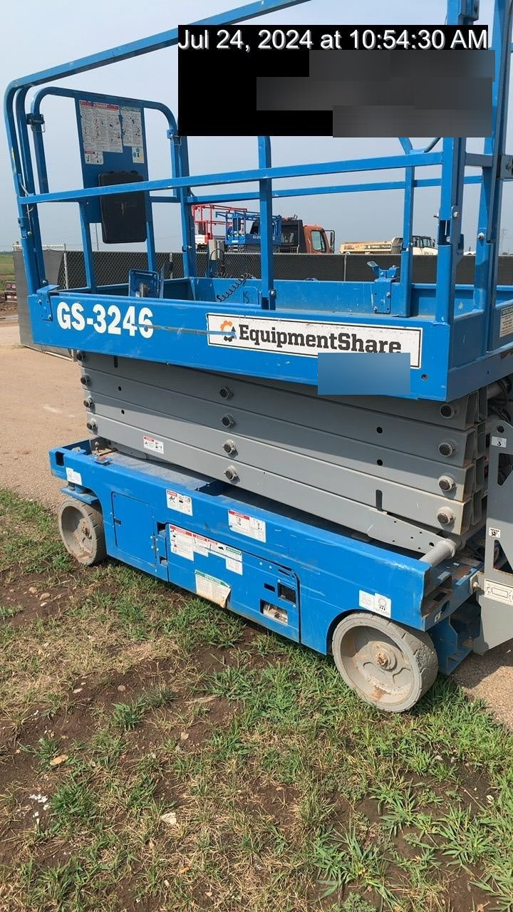 2018 GENIE GS-3246