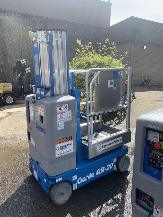 2020 GENIE GR-20