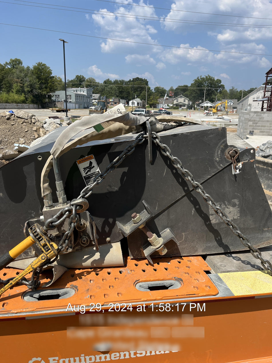 2019 PALADIN Sweepster SB72