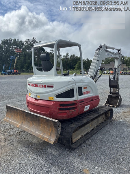 2023 TAKEUCHI TB250-2R