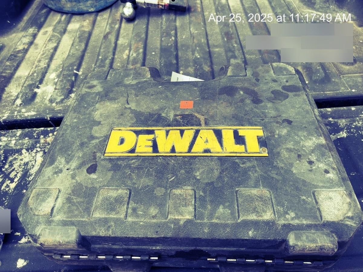 2022 DEWALT DWE1622K