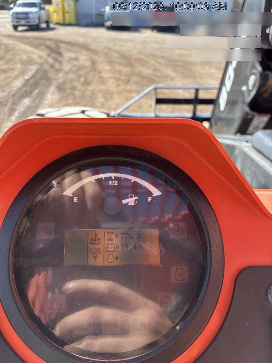 2023 SKYTRAK 8042