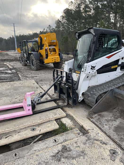 2021 ARROW MATERIAL HANDLING F5000