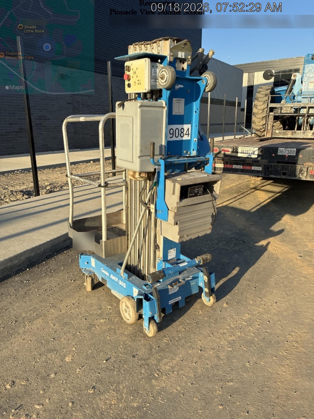2018 GENIE AWP-30S