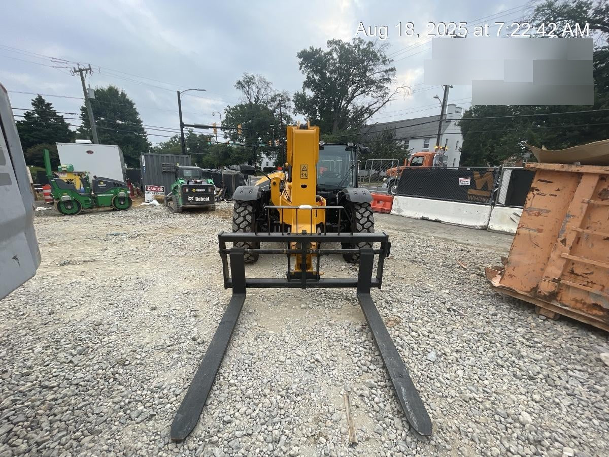 2025 JCB 509-42