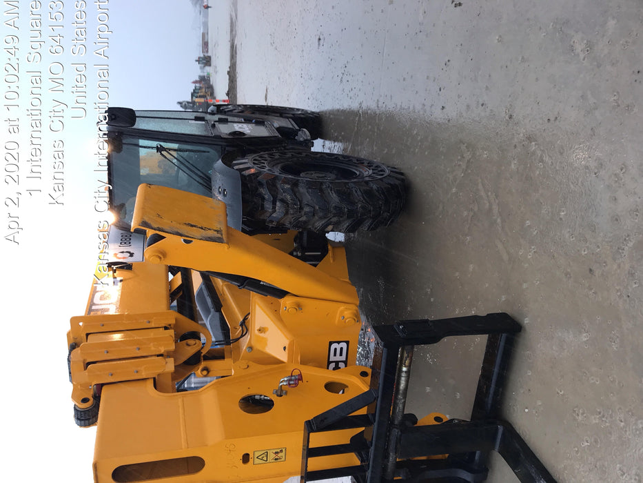 2019 JCB 512-56 Cab/Heat/Air, 109 HP, Solid Tires, STD Worklight, Beacon, Aux Hydraulics, Lifting Eye, Back up Alarm w/66" Carriage/60" Forks