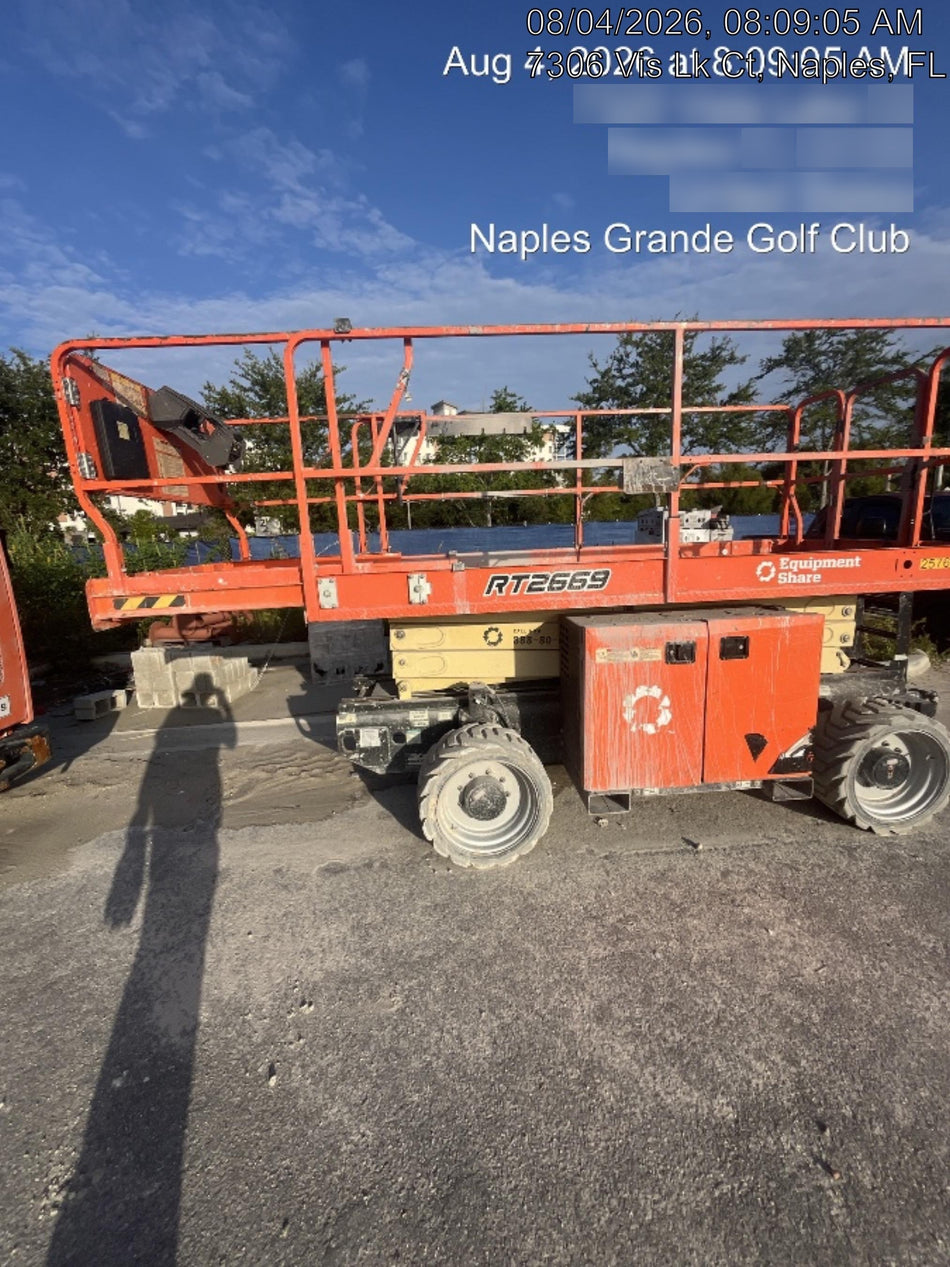 2022 JLG RT2669