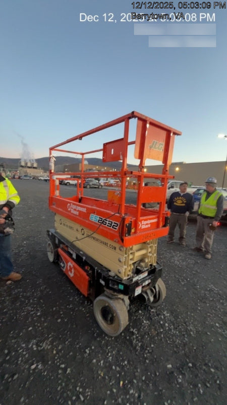 2022 JLG ES2632