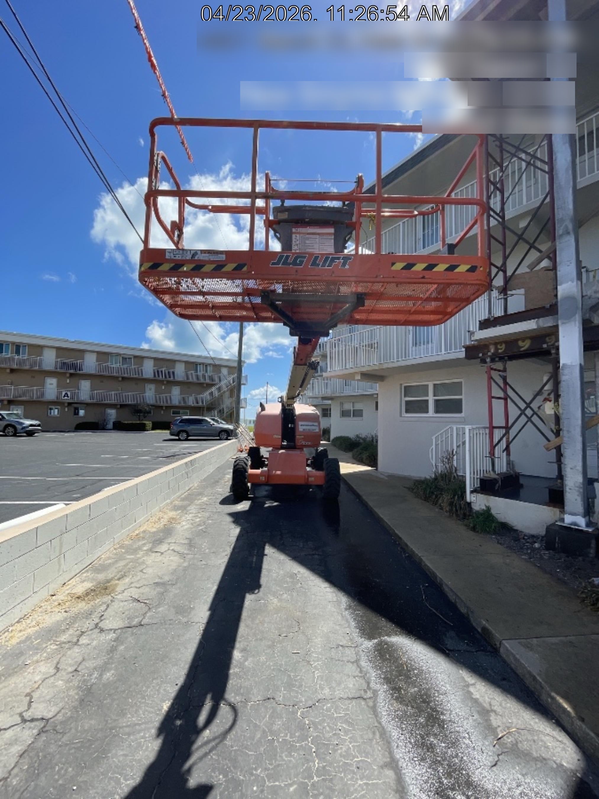 2021 JLG 400S