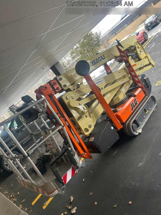 2025 JLG X600AJ