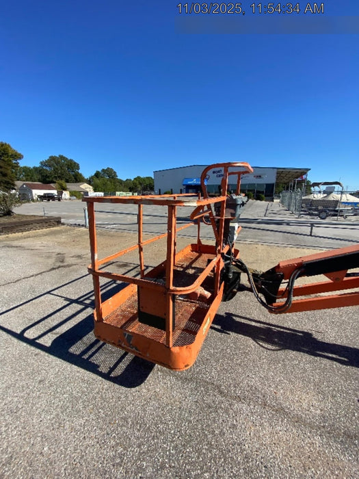 2004 JLG 460SJ