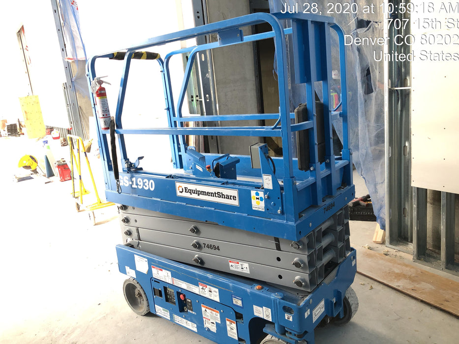 2020 Genie GS-1930 Fixed rails with chain entry gate - Pre A92.20