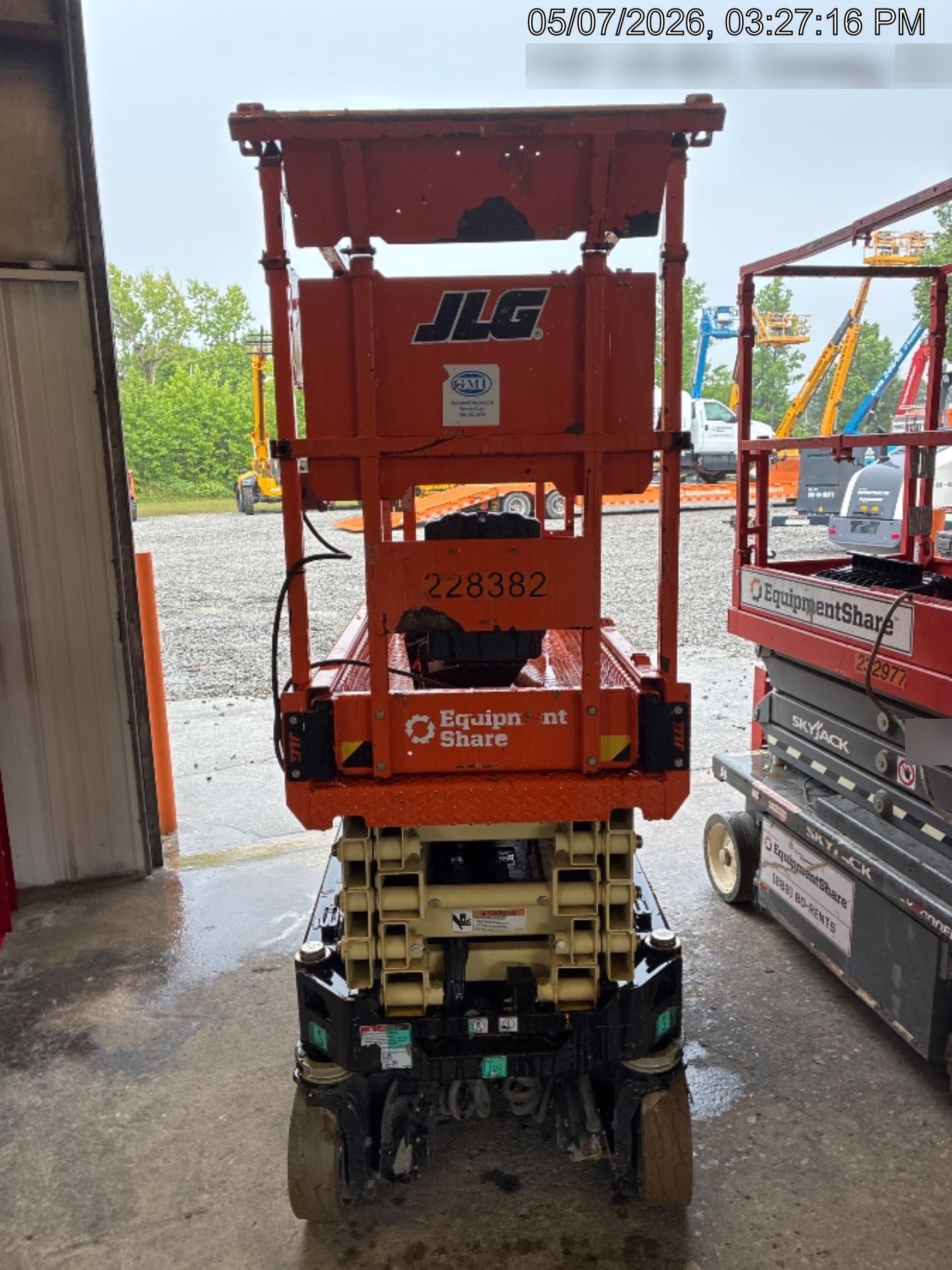 2022 JLG ES1932
