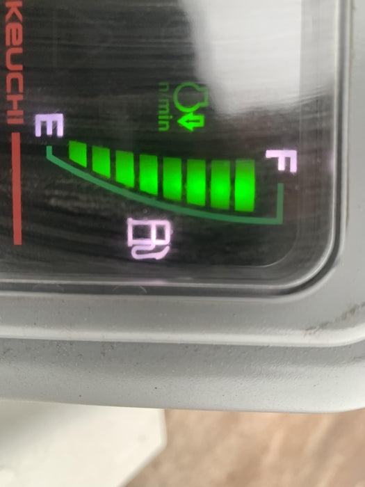 2022 TAKEUCHI TB235-2R