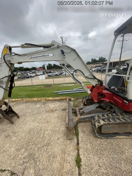 2022 TAKEUCHI TB235-2R