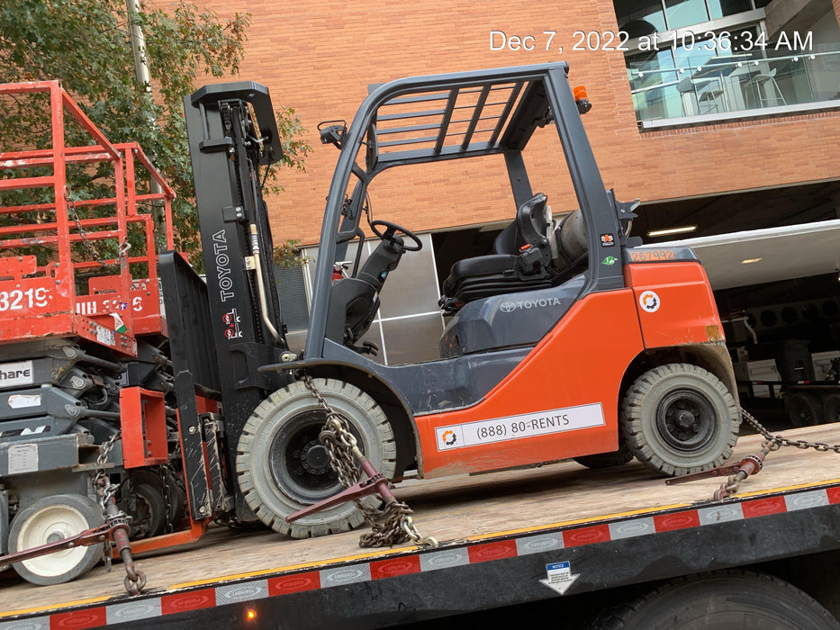 2022 TOYOTA 50-8FGU25