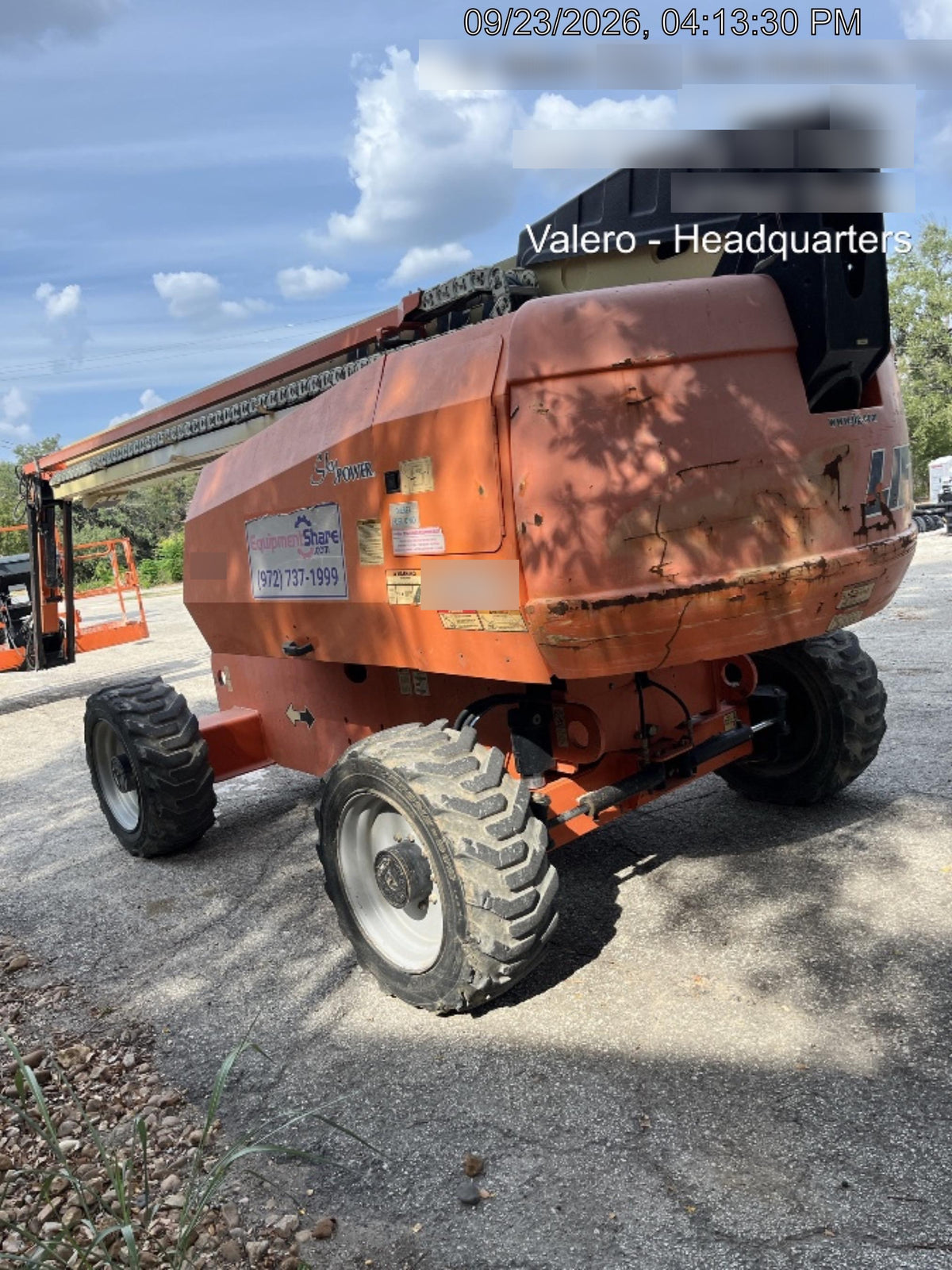 2016 JLG 660SJ