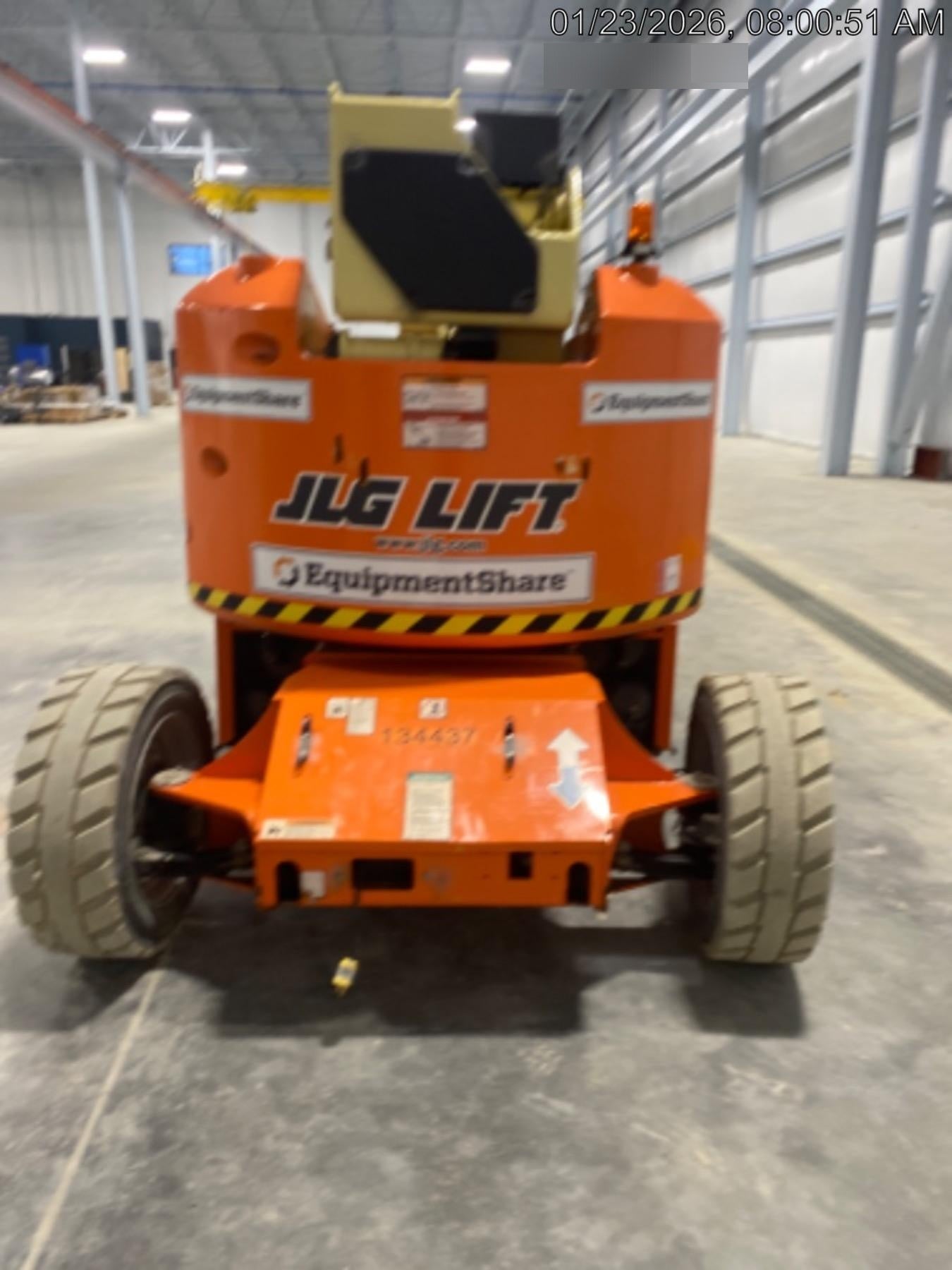 2021 JLG E450AJ