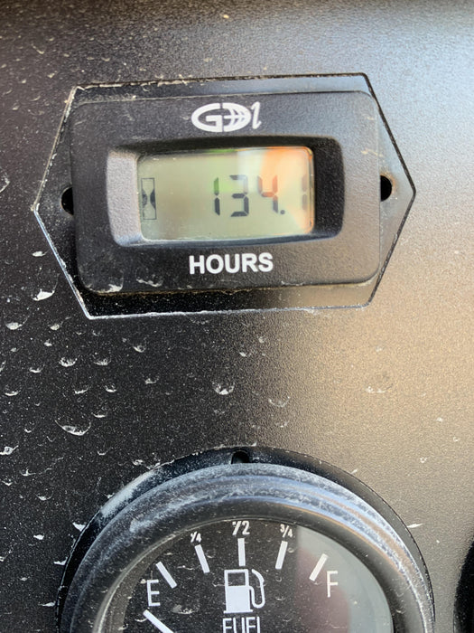 2021 Lincoln Electric Vantage 322 Vantage 322 Ready Pak 3 w/ Decals, ORANGE (includes trailer, cable rack, fender light kit) NO Telematics