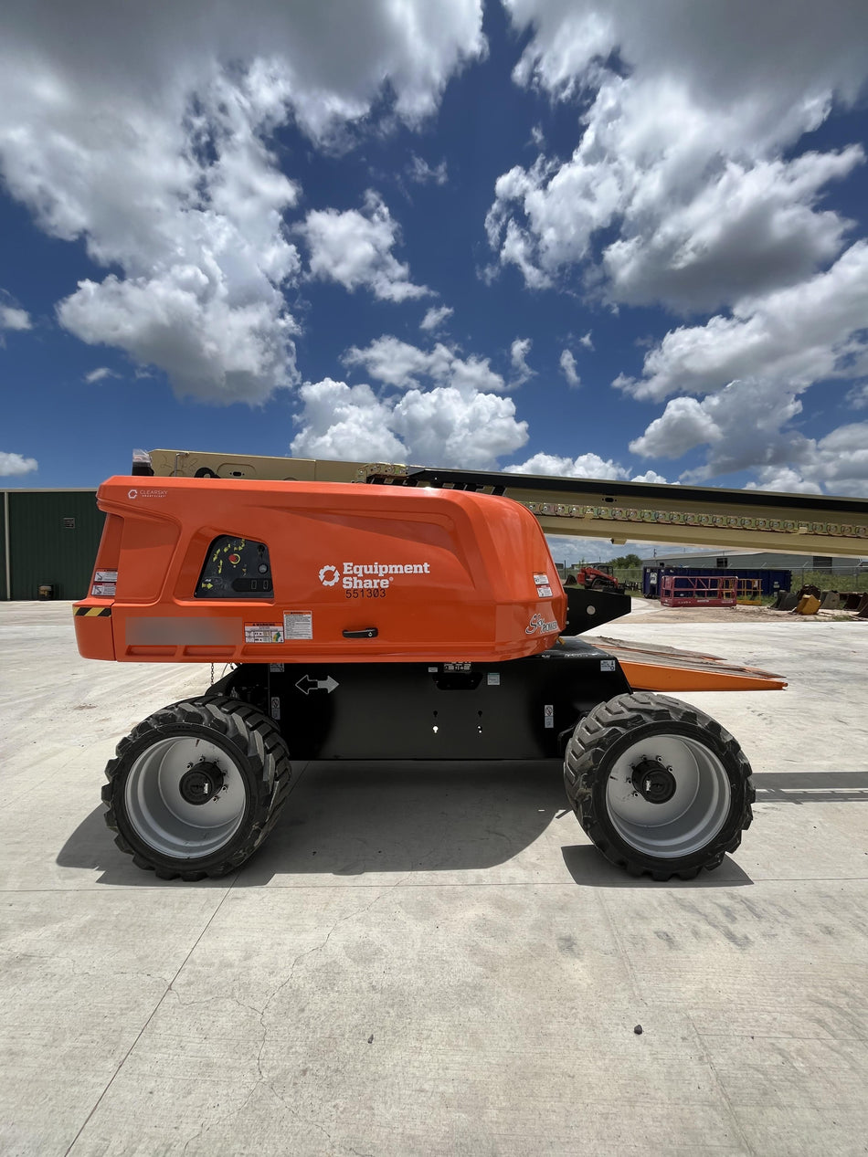 2025 JLG 660SJ