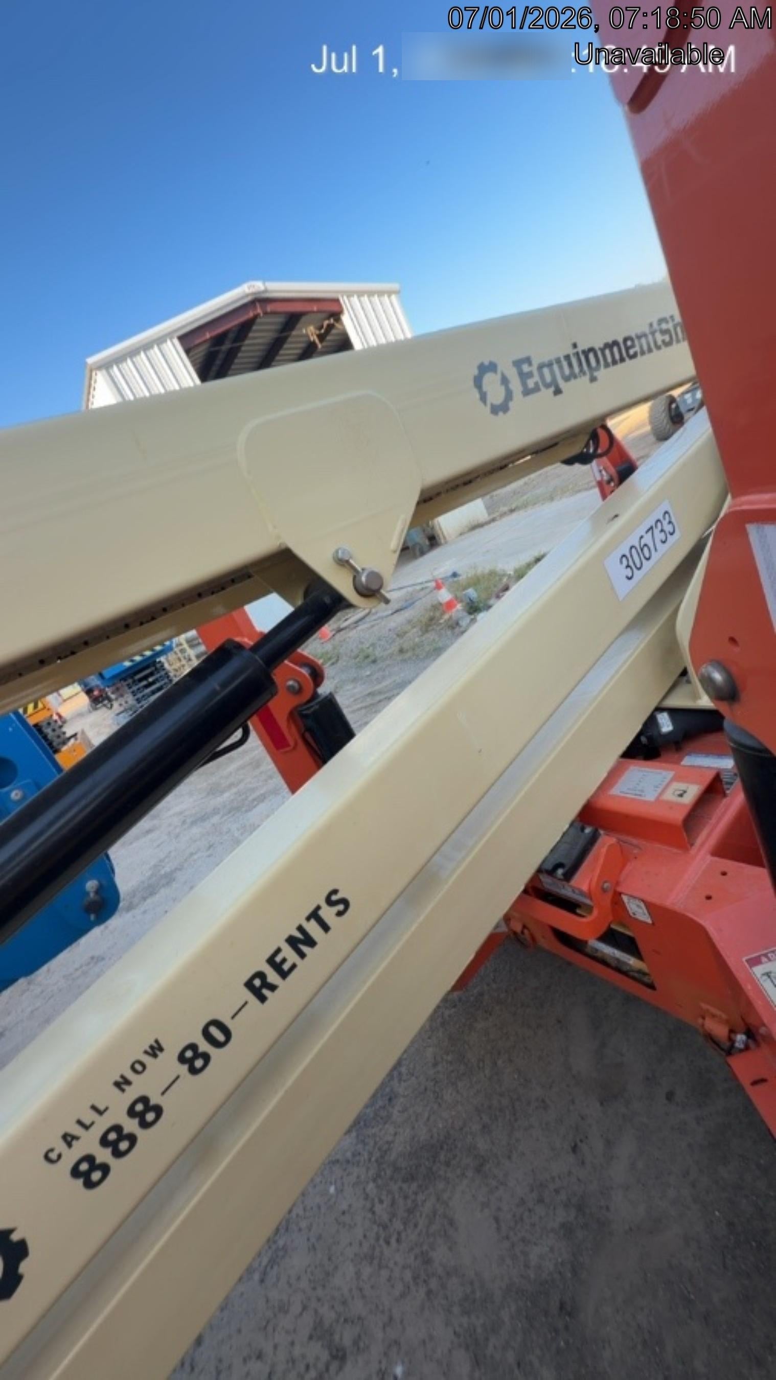 2023 JLG T500J