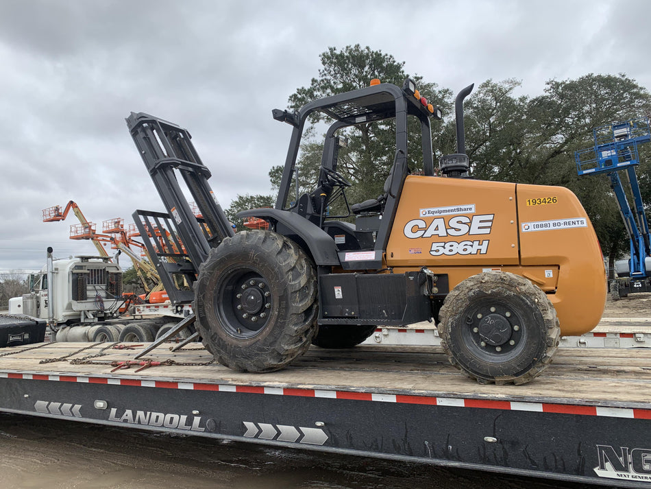 2021 CASE 586H