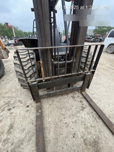 2019 CASE 588H