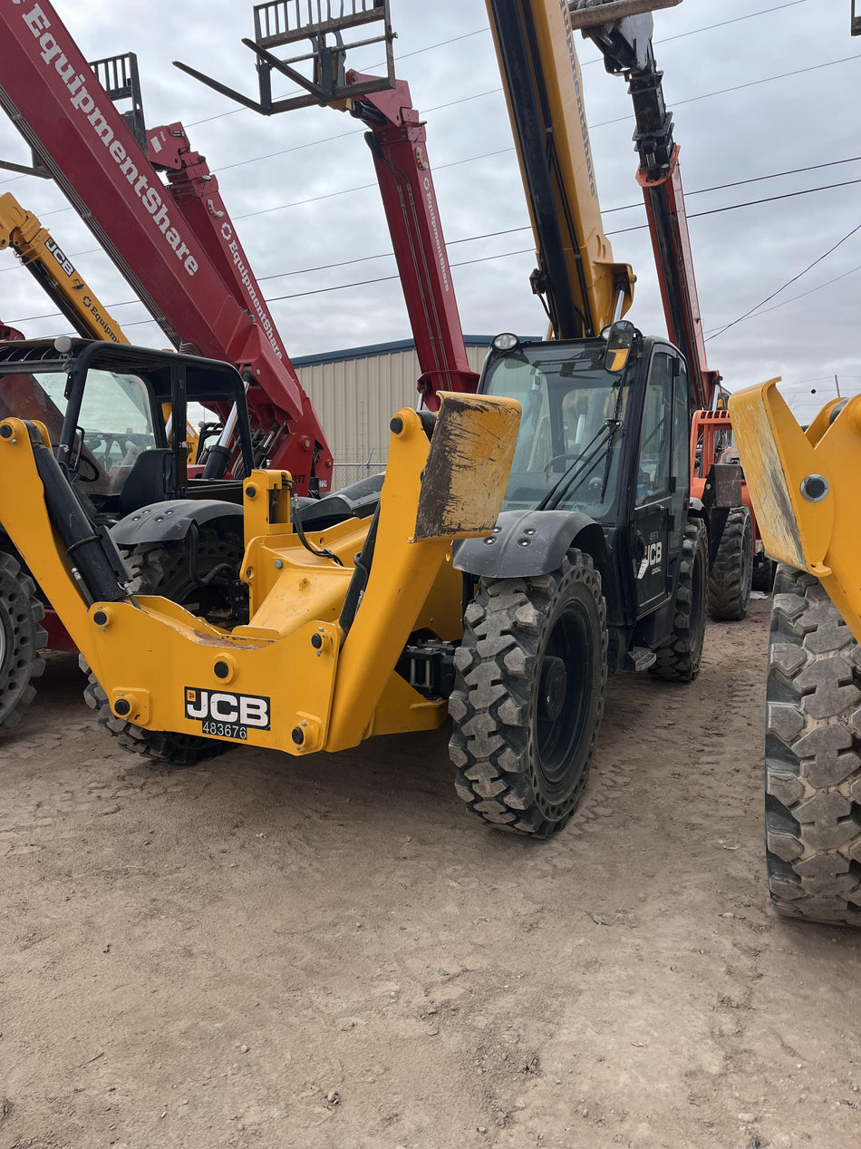2025 JCB 512-56