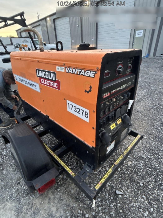 2021 Lincoln Electric Vantage 322 Vantage 322 Ready Pak 3 w/ Decals, ORANGE (includes trailer, cable rack, fender light kit) NO Telematics