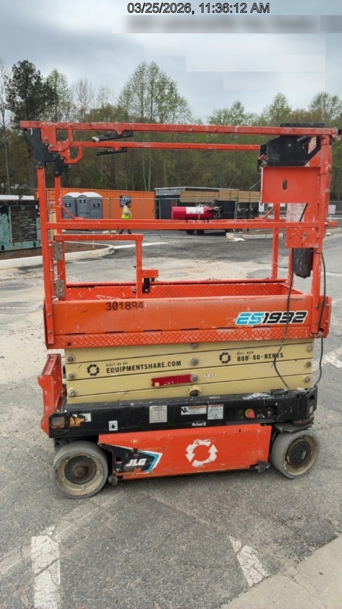 2023 JLG ES1932