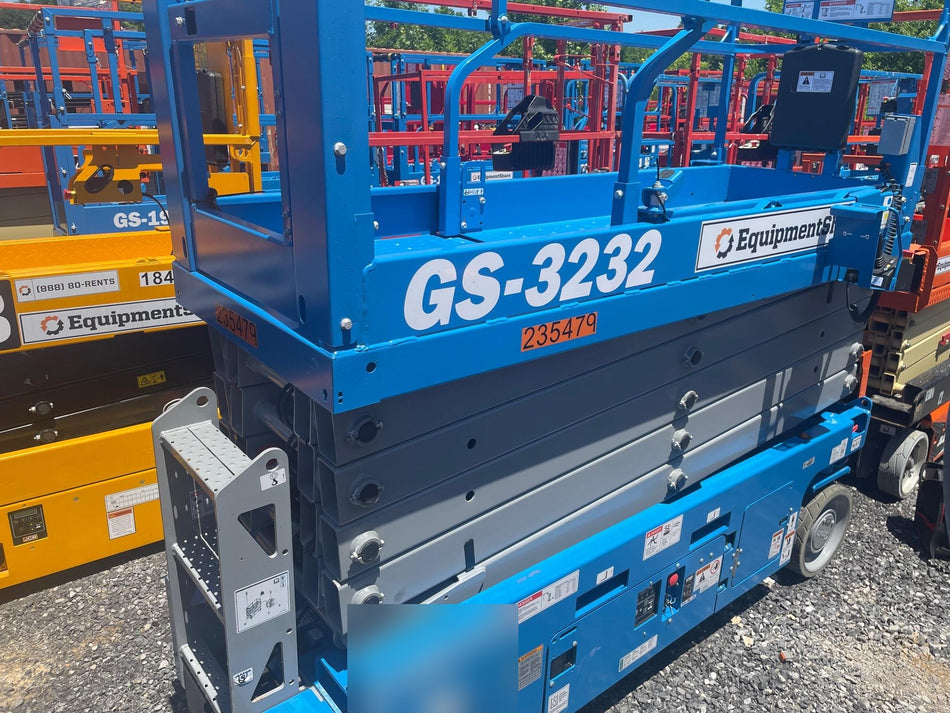 2022 GENIE GS-3232