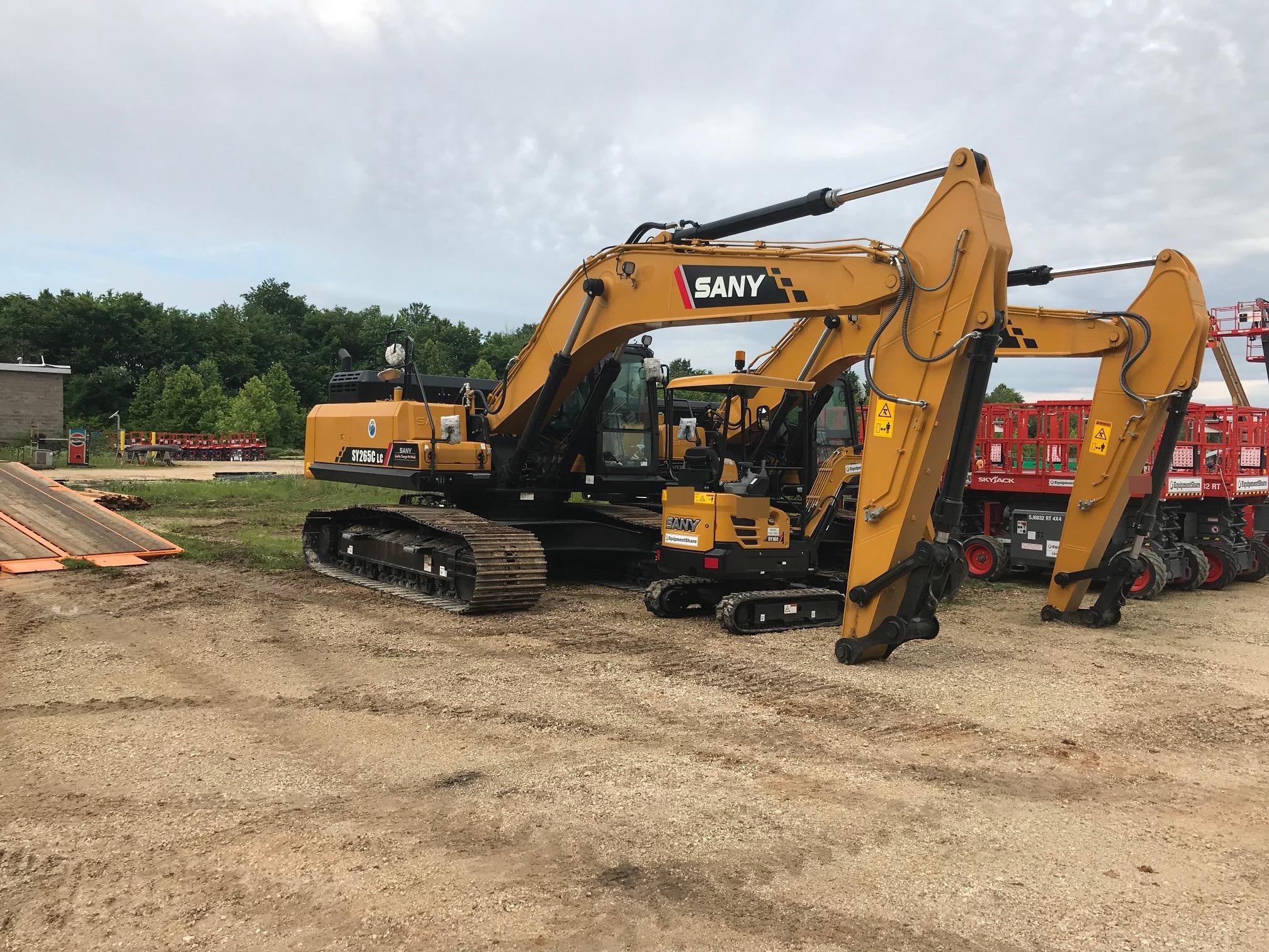 2019 SANY SY265C LC