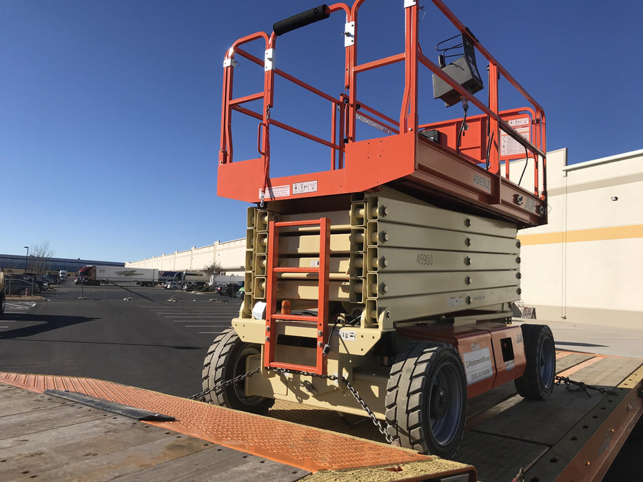 2019 JLG 4069LE