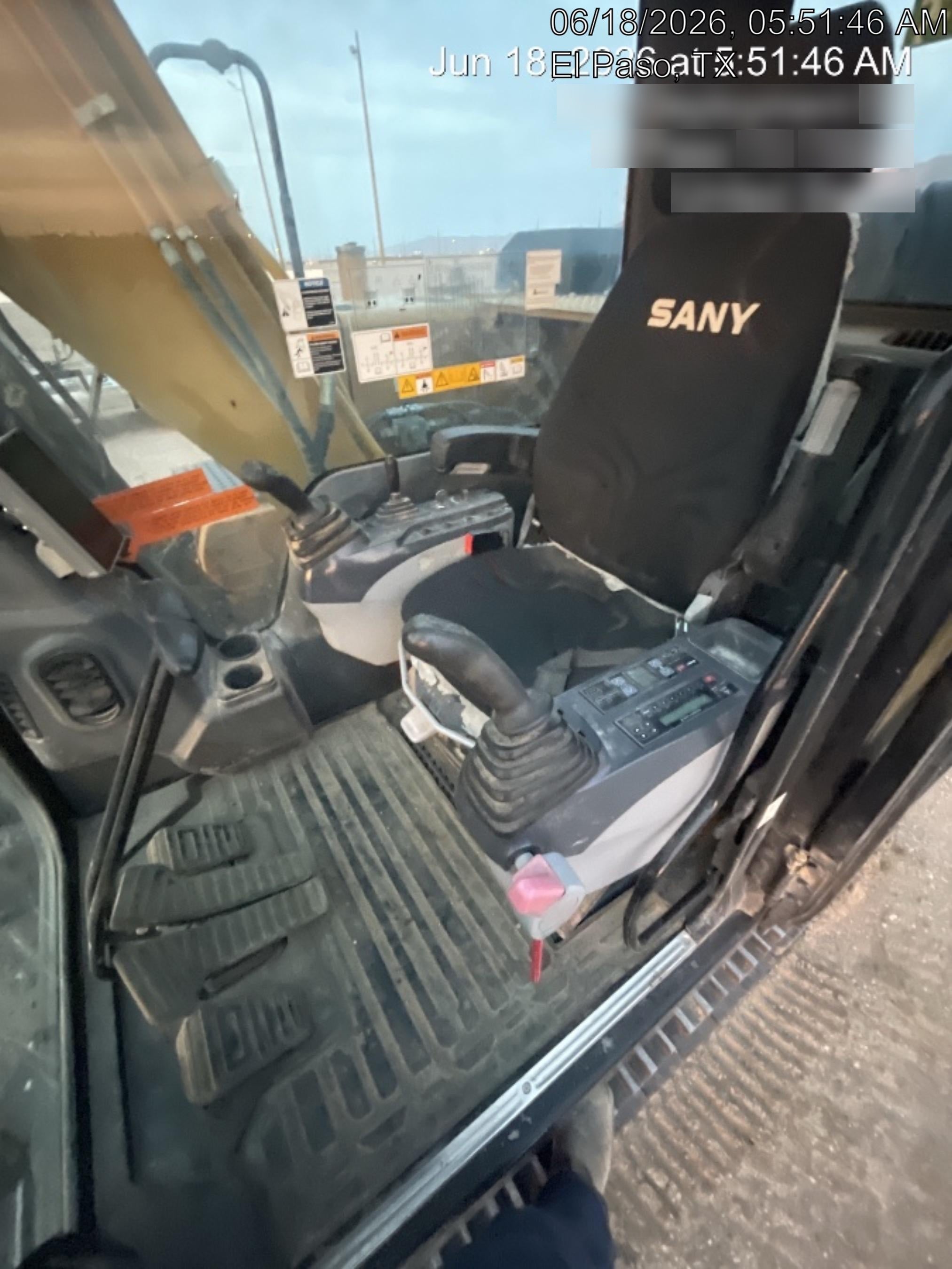 2023 SANY SY135S