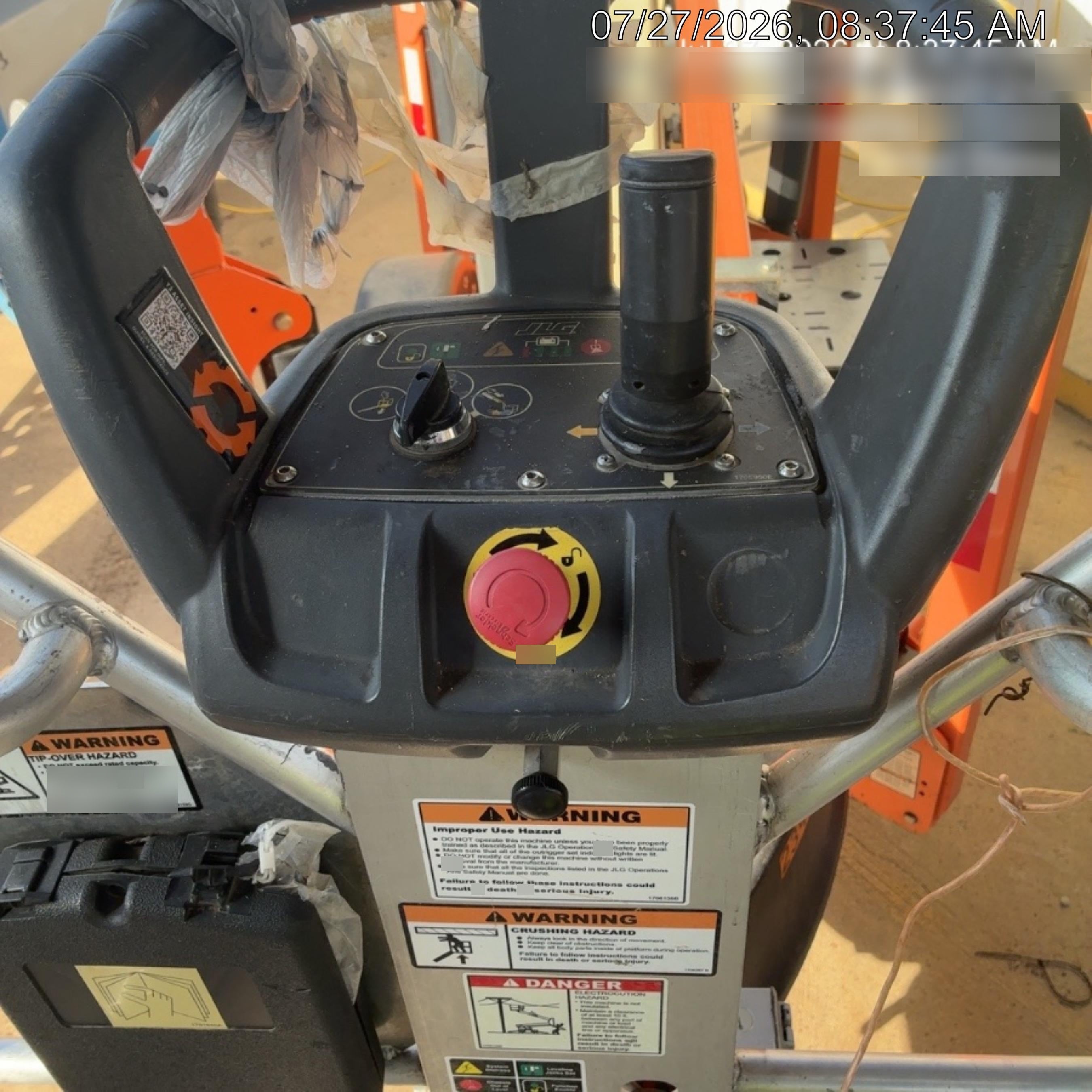 2022 JLG T350