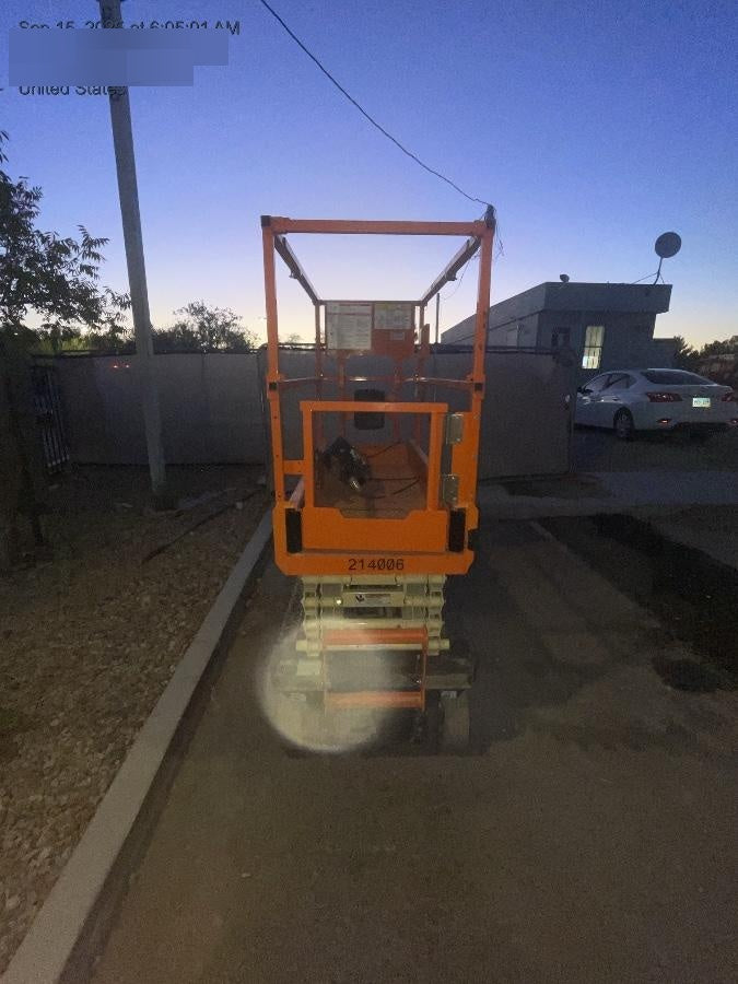 2022 JLG R1932