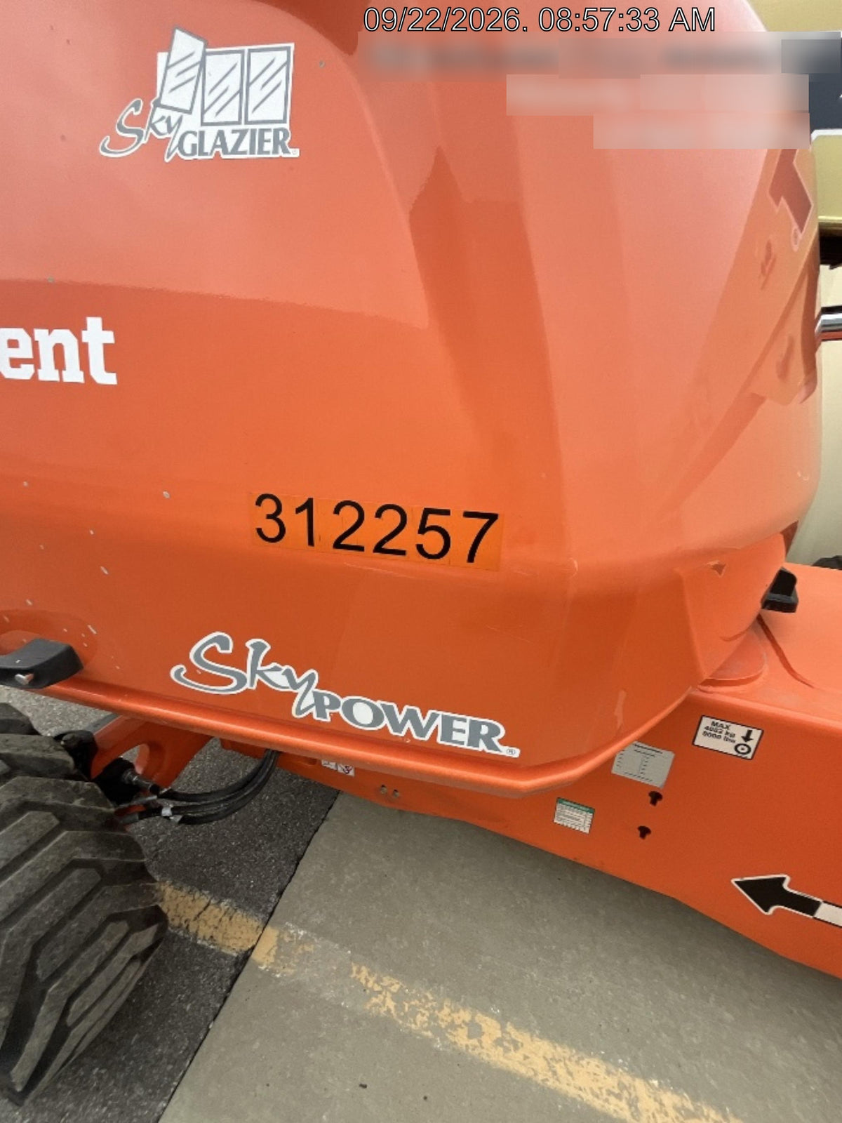 2023 JLG 460SJ