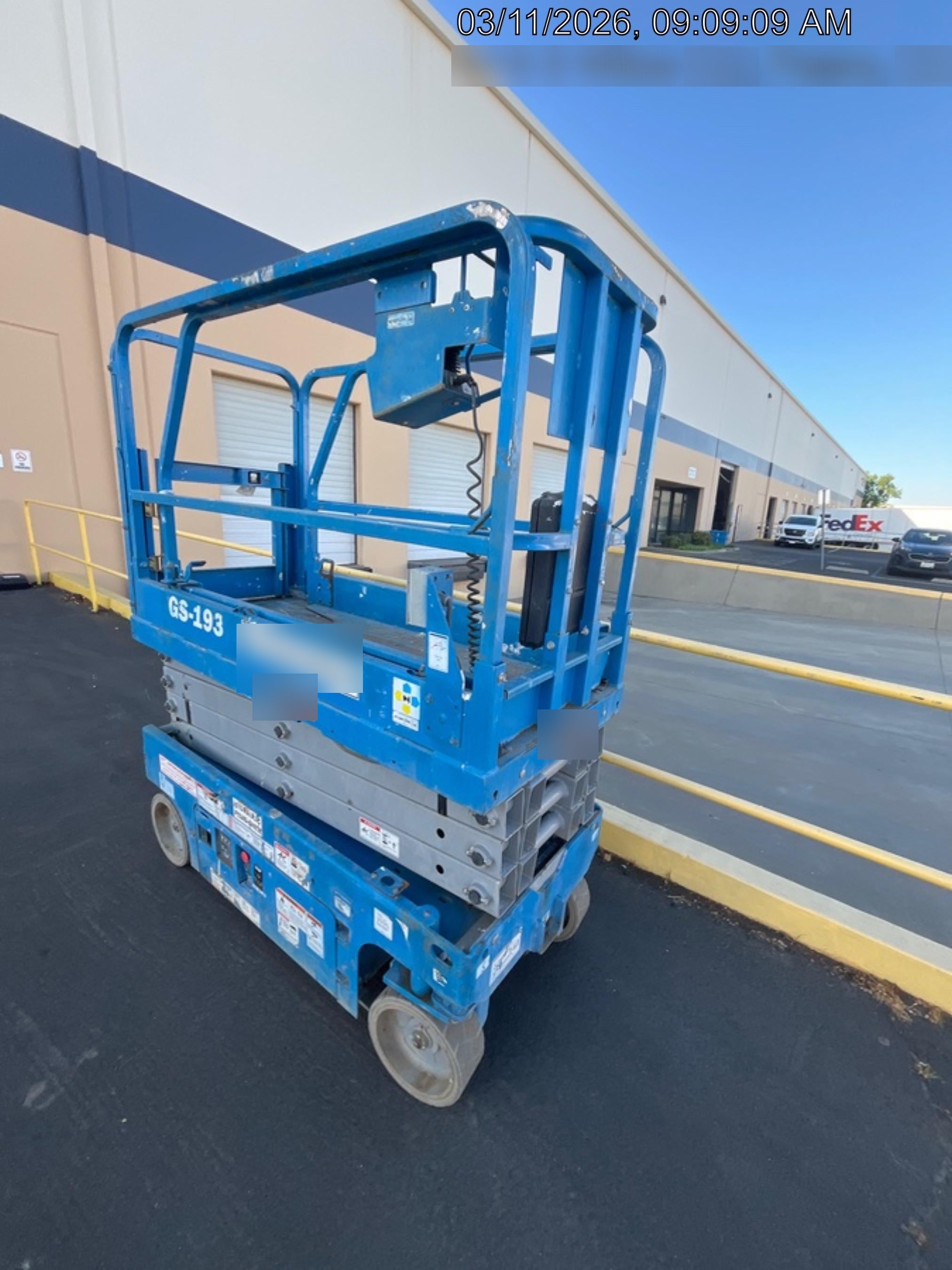 2019 Genie GS-1930 Half Height Swing Gate, 800W Inverter