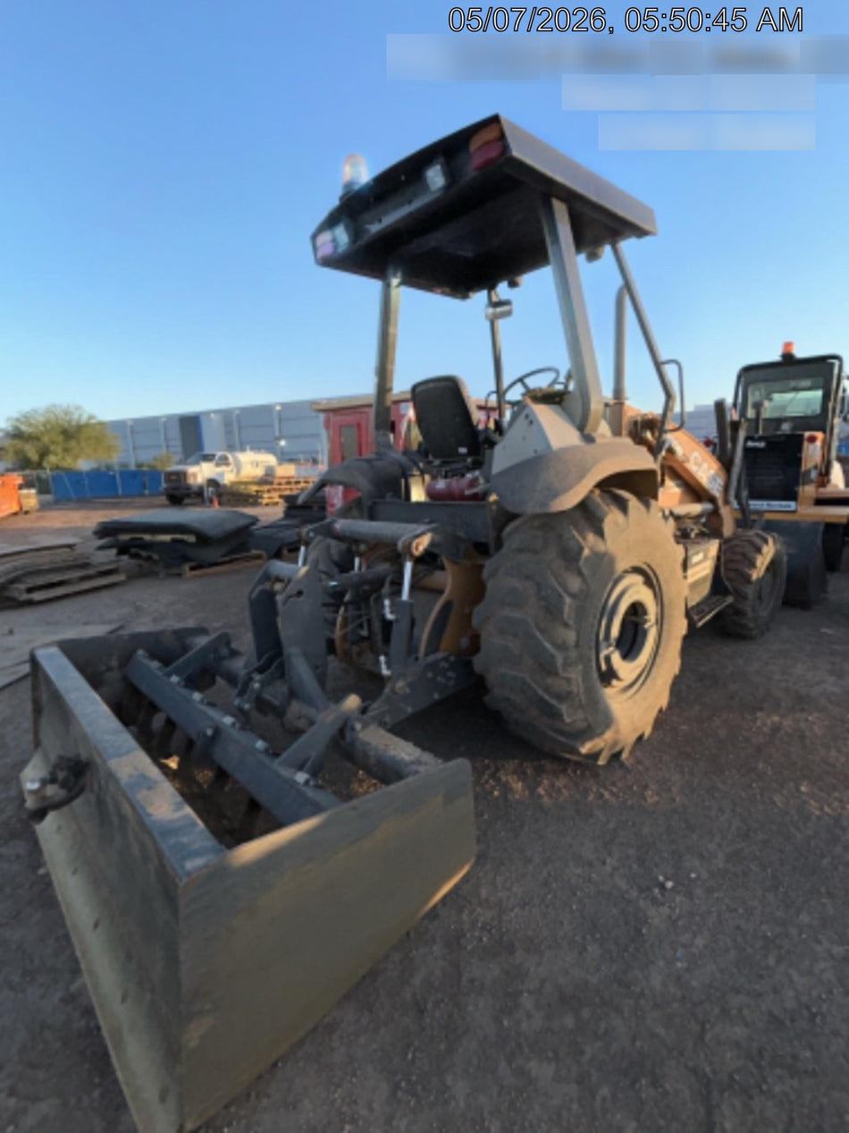 2019 Case 570N EP Canopy, 4WD, GP Front Bucket, Dual Tilt Cylinder, 84" Box Blade w/ Scarifier, Wheel Weights, Beacon