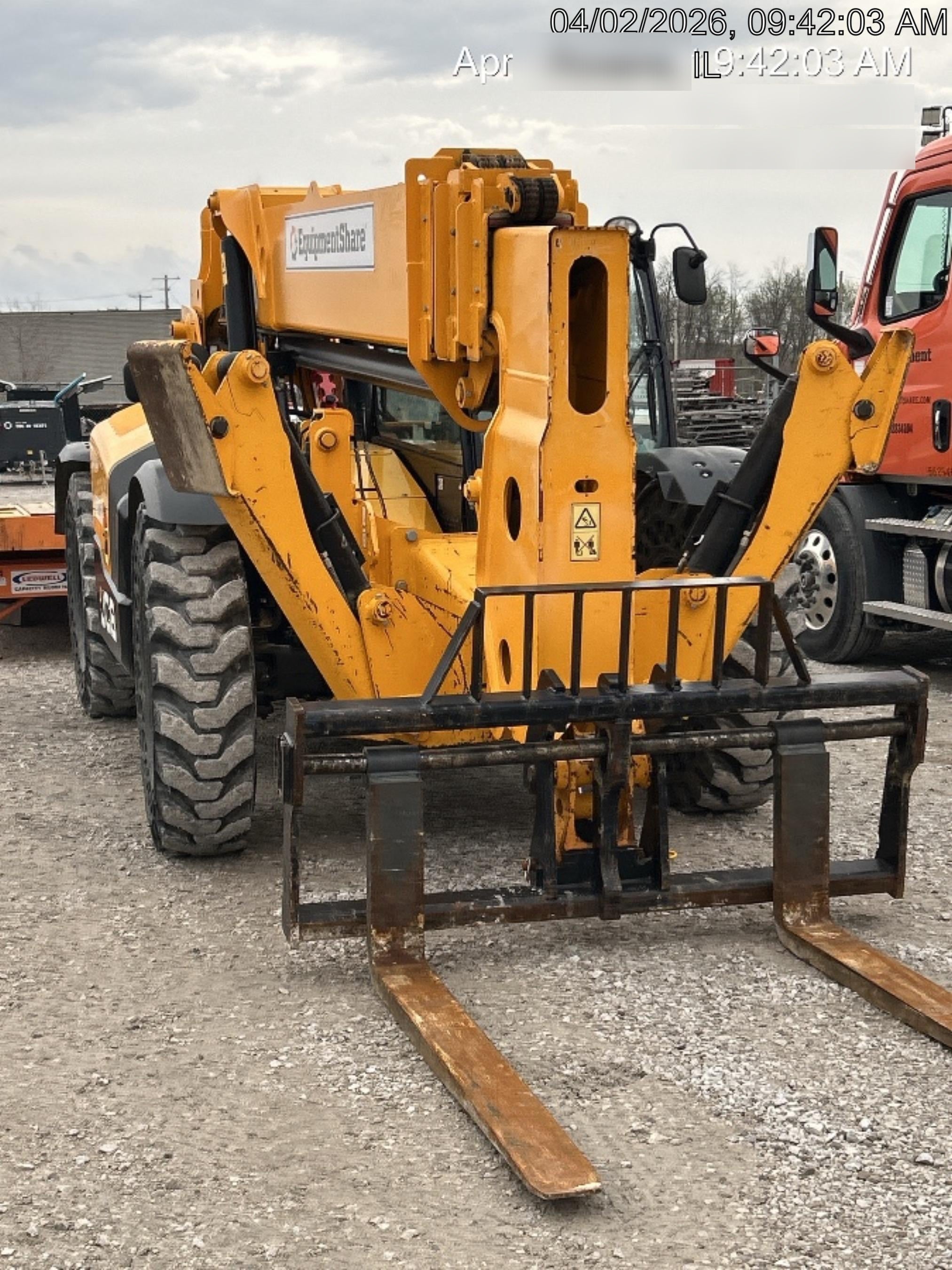 2023 JCB 512-56