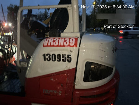 2021 TAKEUCHI TB250-2
