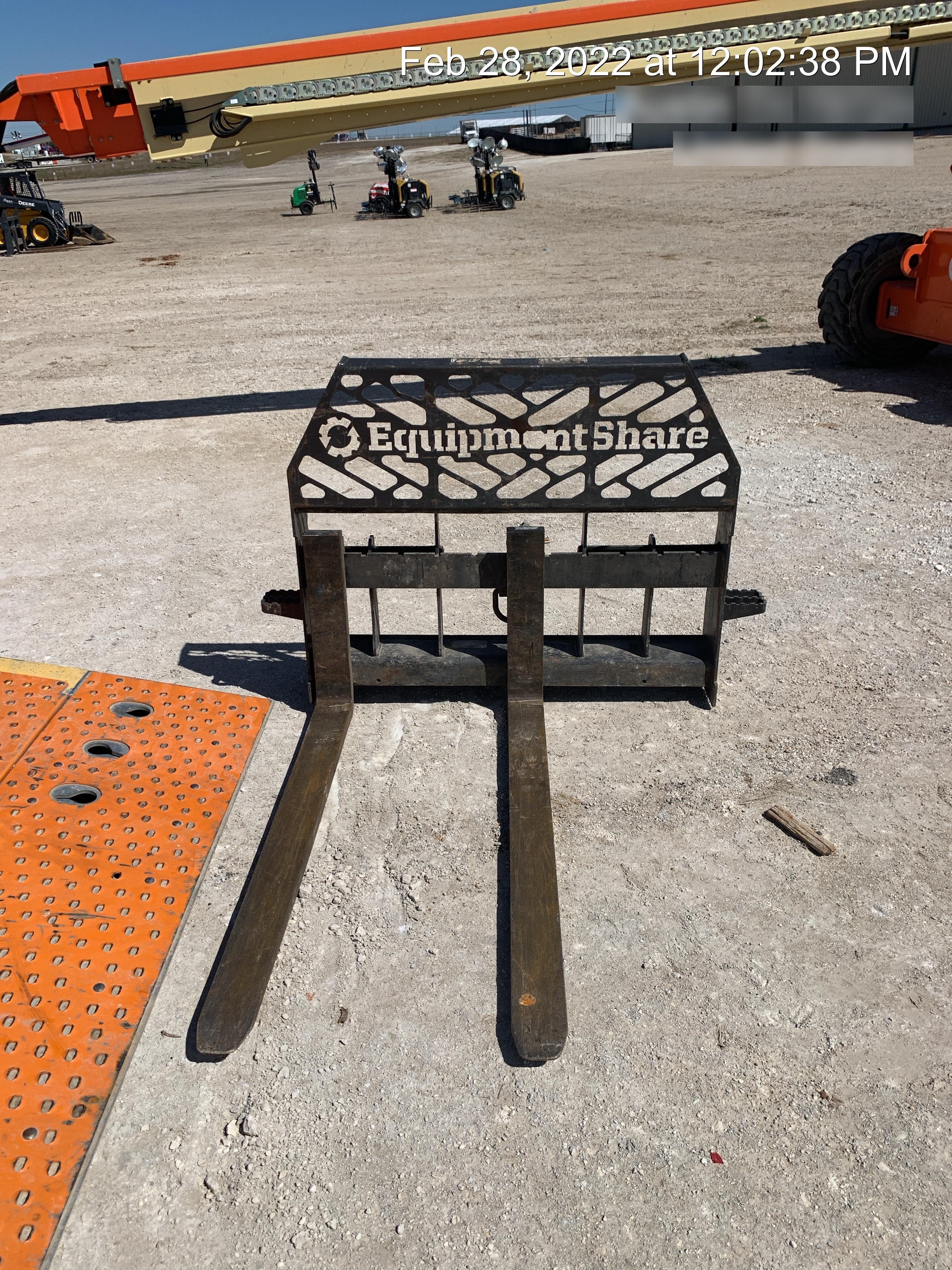 2020 EMKAY 48" Pallet Forks - Emkay