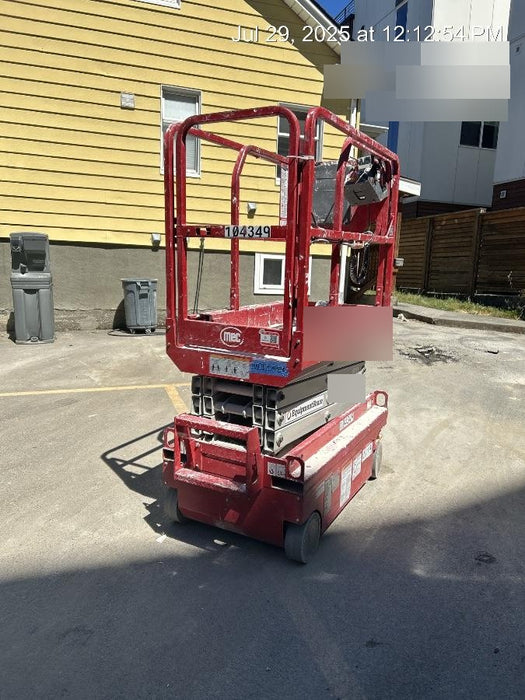 2020 MEC 1330SE Solid NM Tires, Steel Swing out Doors, LCS, Beacon, 900W Inverter