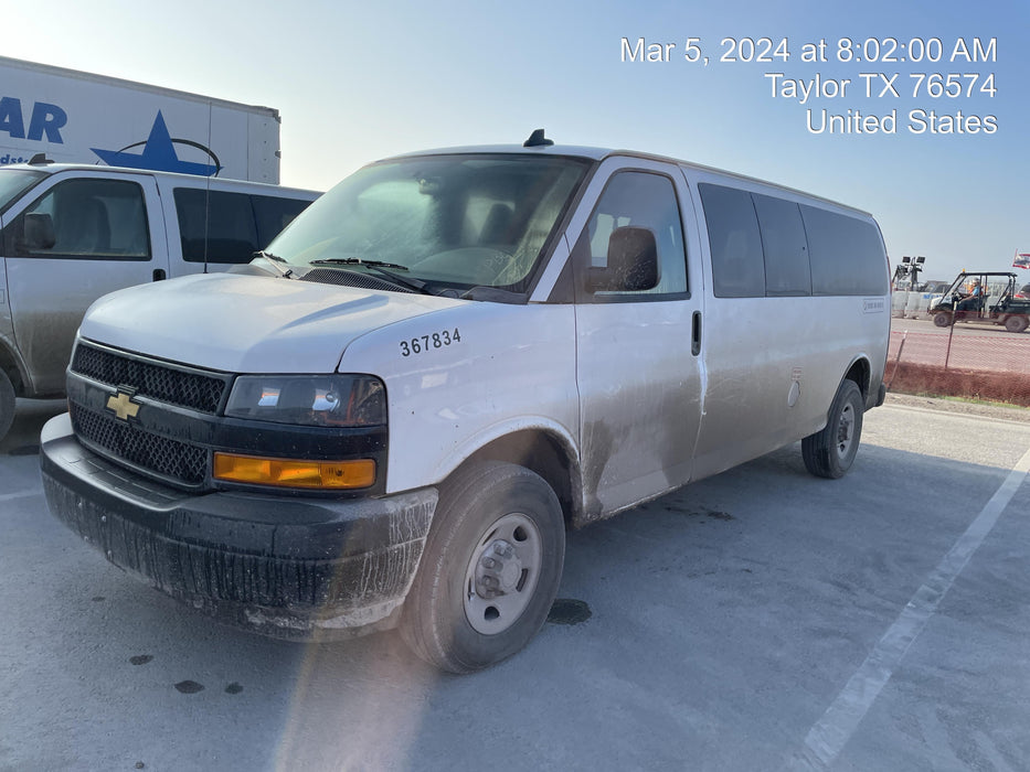 2023 CHEVROLET Express Van - Rental