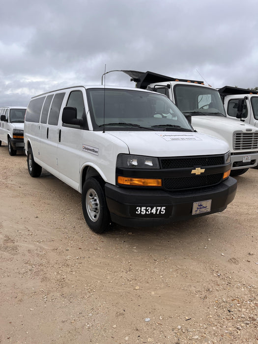 2023 CHEVROLET Express Van - Rental