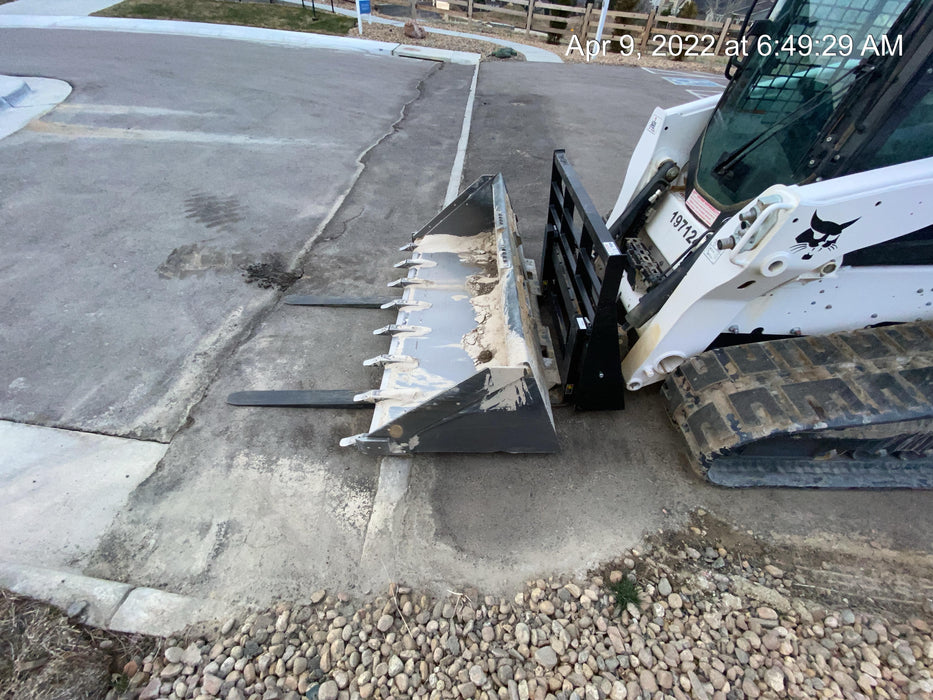 2022 ARROW MATERIAL HANDLING 60" Pallet Forks - Arrow