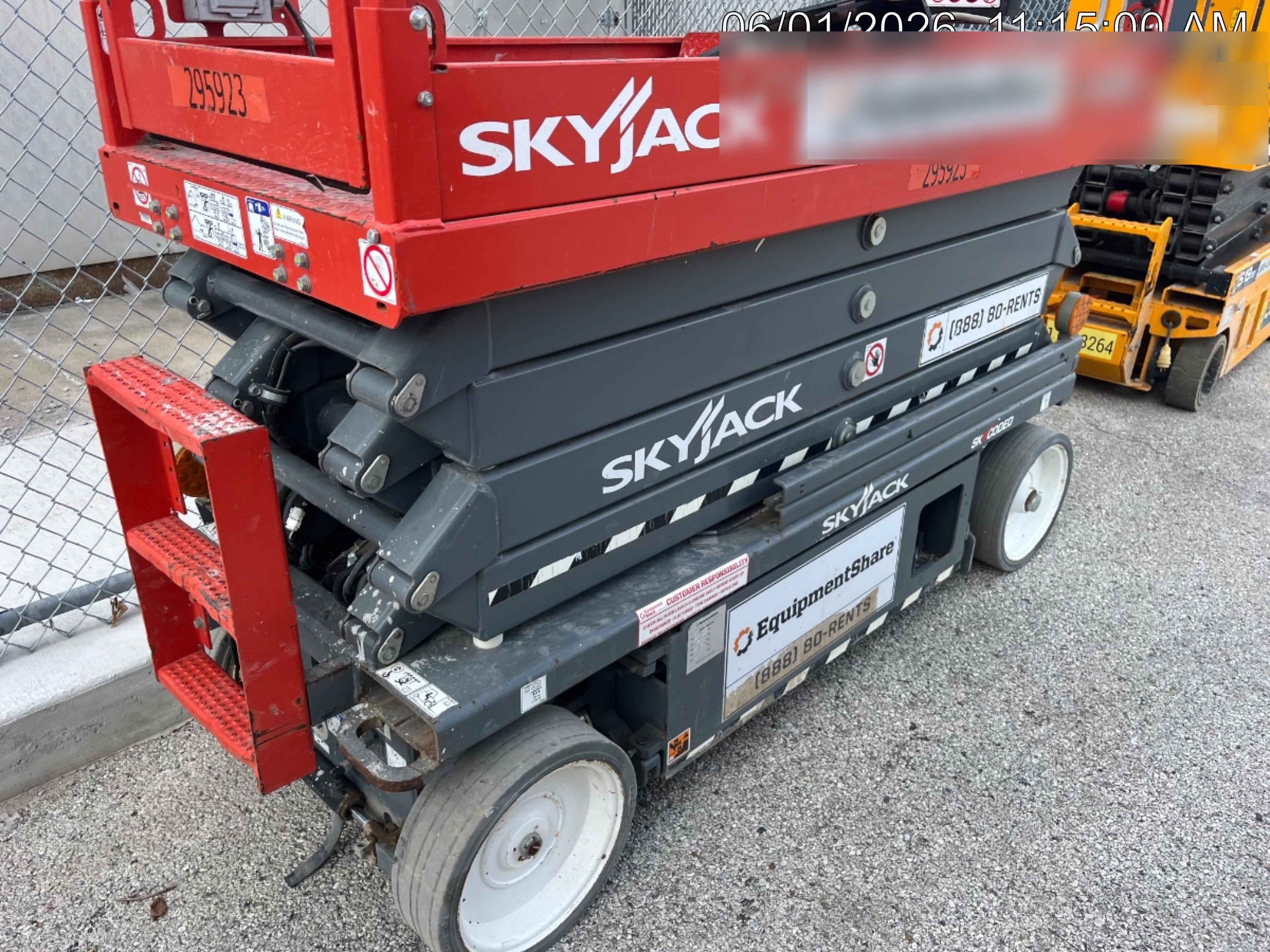 2023 SKYJACK SJ3226