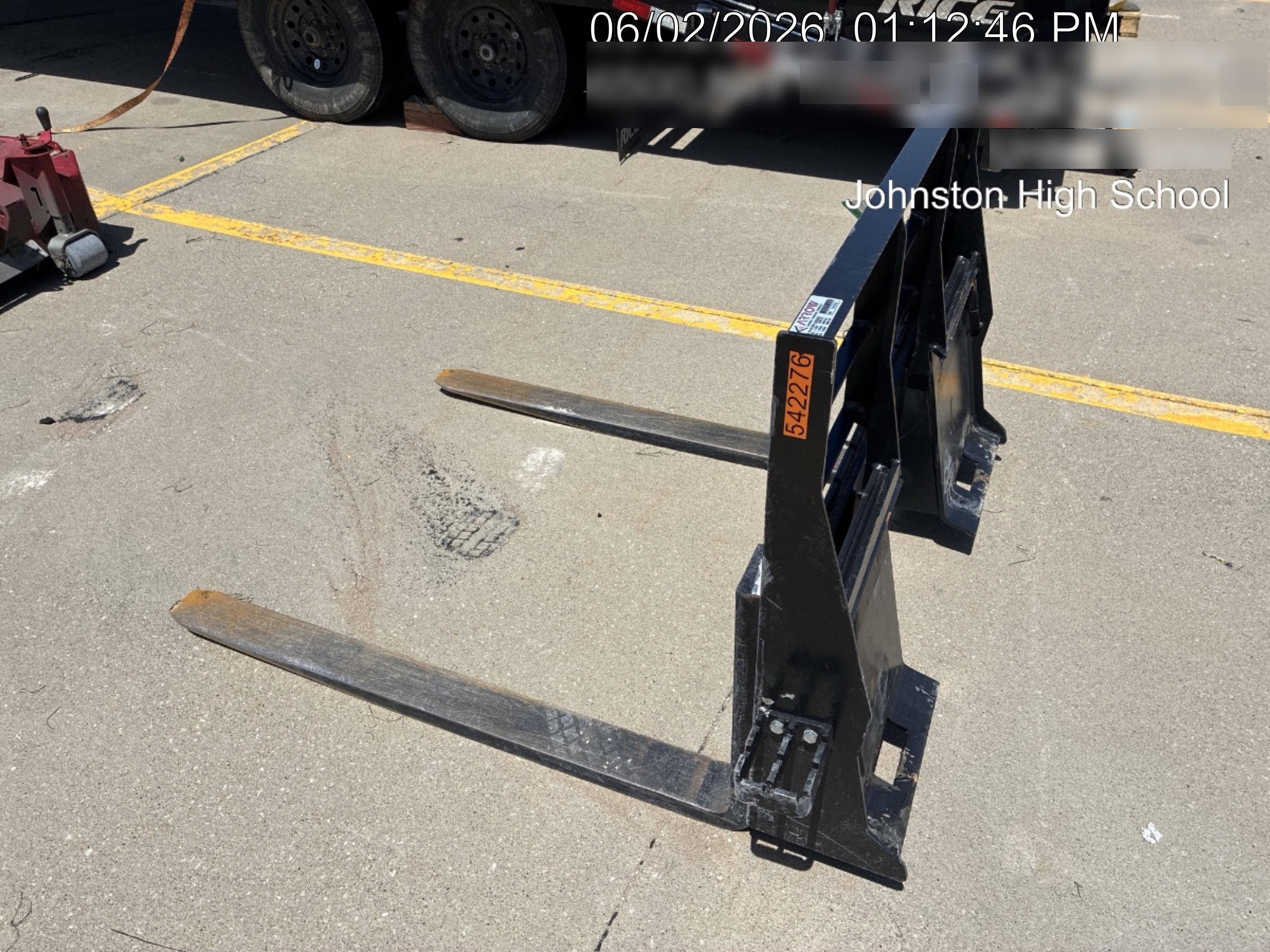 2025 ARROW MATERIAL HANDLING 24" Pallet Fork Frame